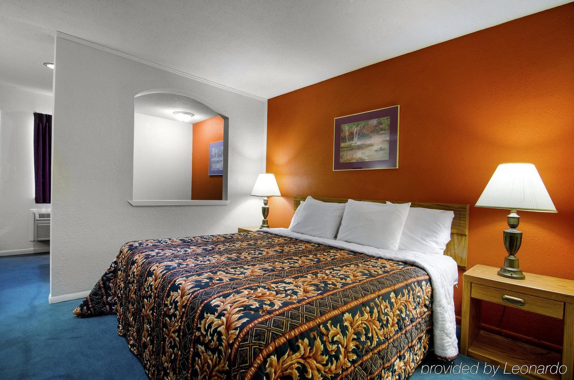 America'S Best Inn And Suites אמפוריה מראה חיצוני תמונה
